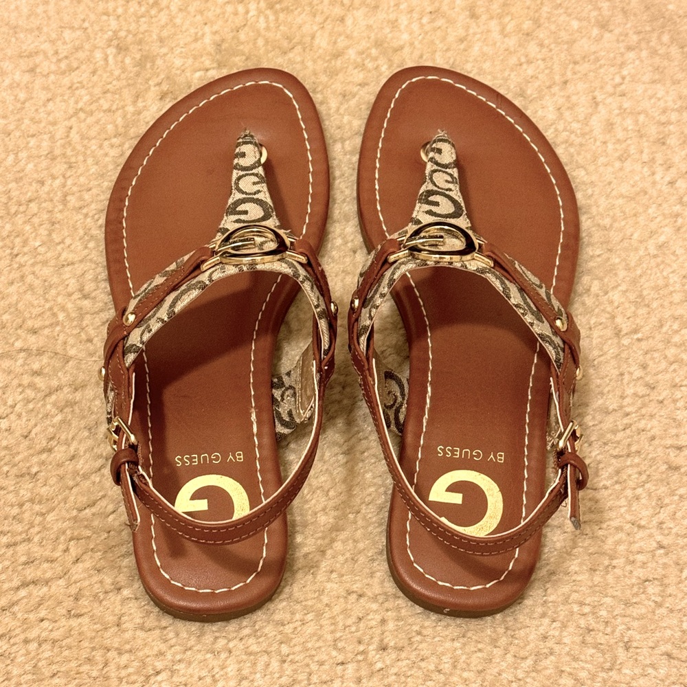 NIB G by Guess Women’s Lester Sandals Size 6M - Picture 3 of 10